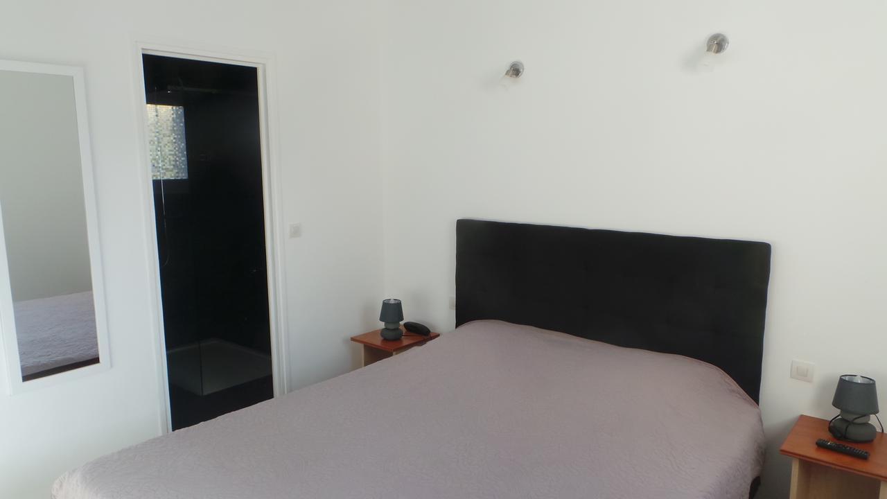 Hotel De La Poste Peymeinade Екстер'єр фото